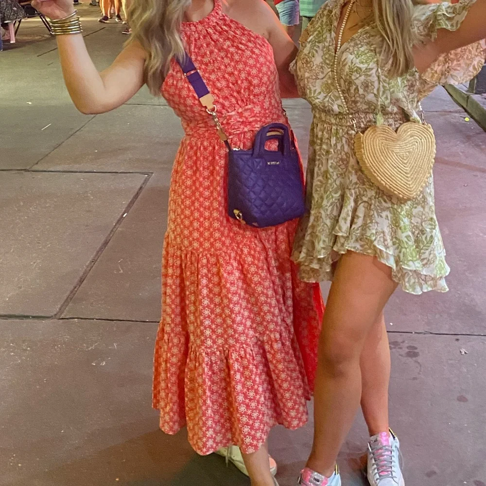 LIKELY Avalia dress - Picture 2 of 3